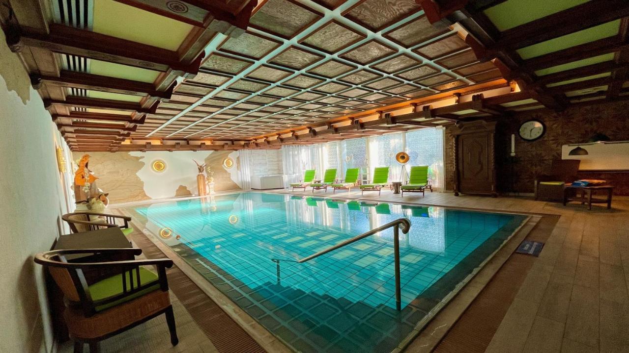 Villa Am Park Бад Цвишенан Екстериор снимка