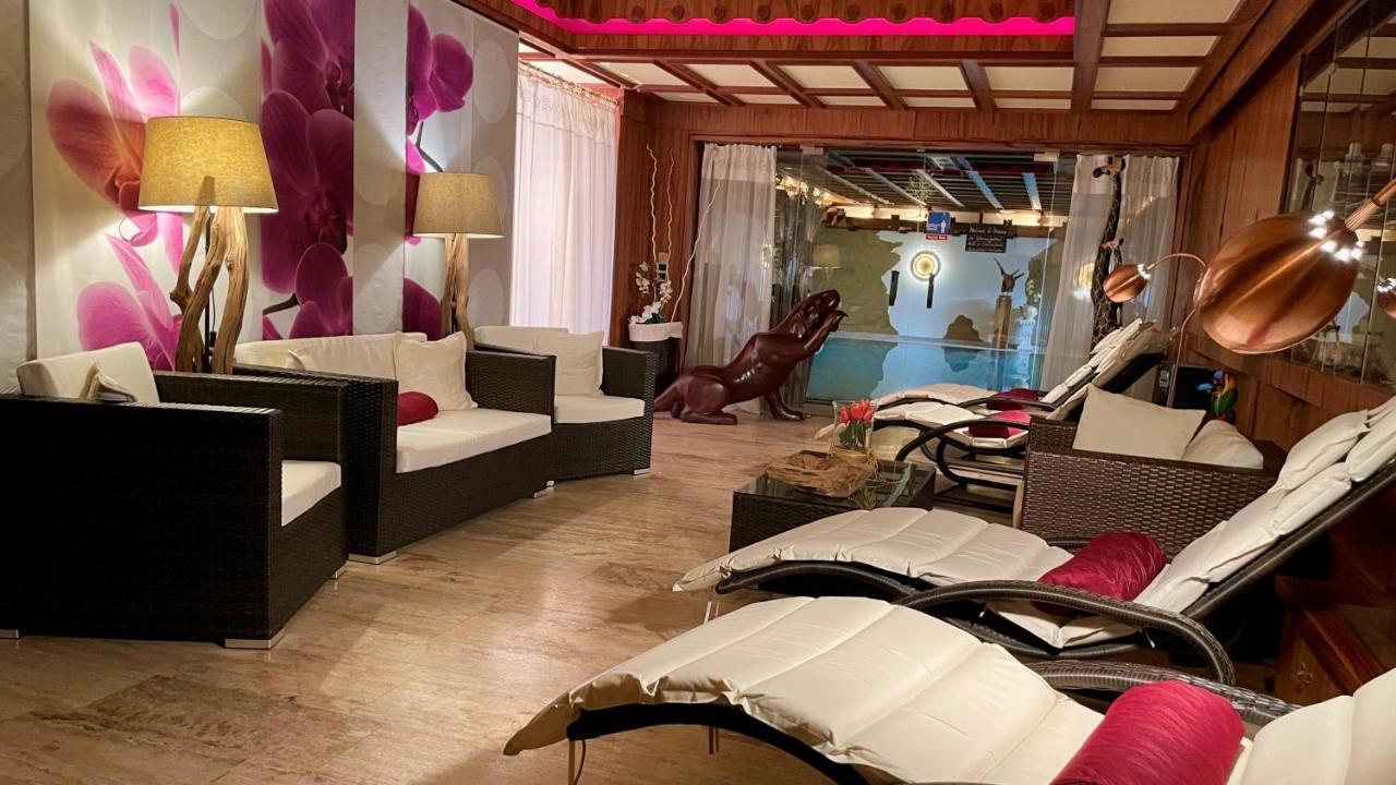 Villa Am Park Бад Цвишенан Екстериор снимка